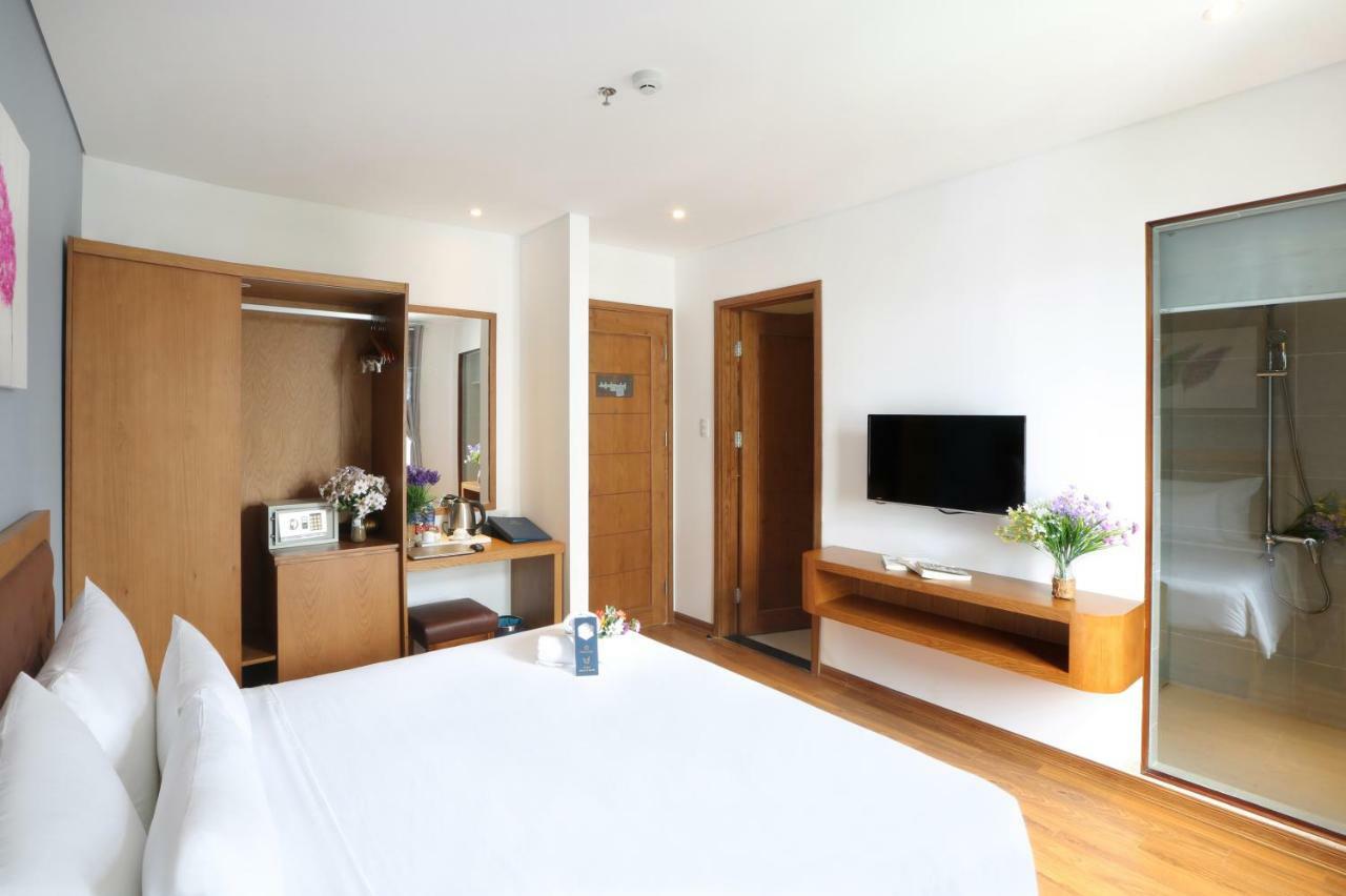 Clivia Hotel & Suite Дананг Екстер'єр фото